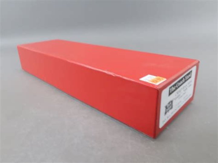 January Jones shows off her small bump (update: Jason Sudeikis is the dad?)