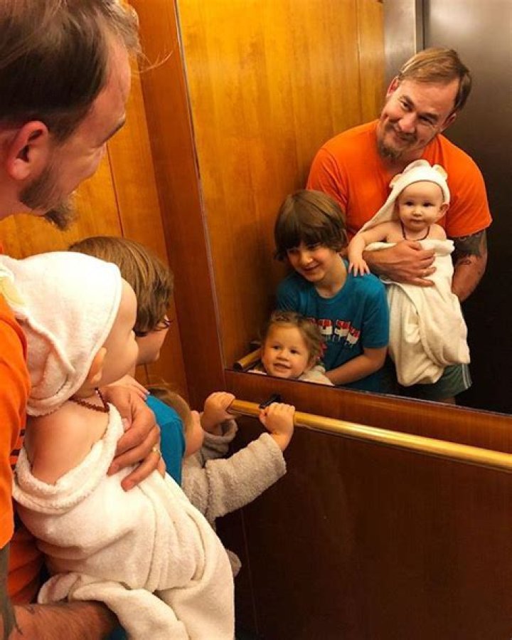 Alanis Morissette welcomes baby boy Ever Imre Morissette-Treadway