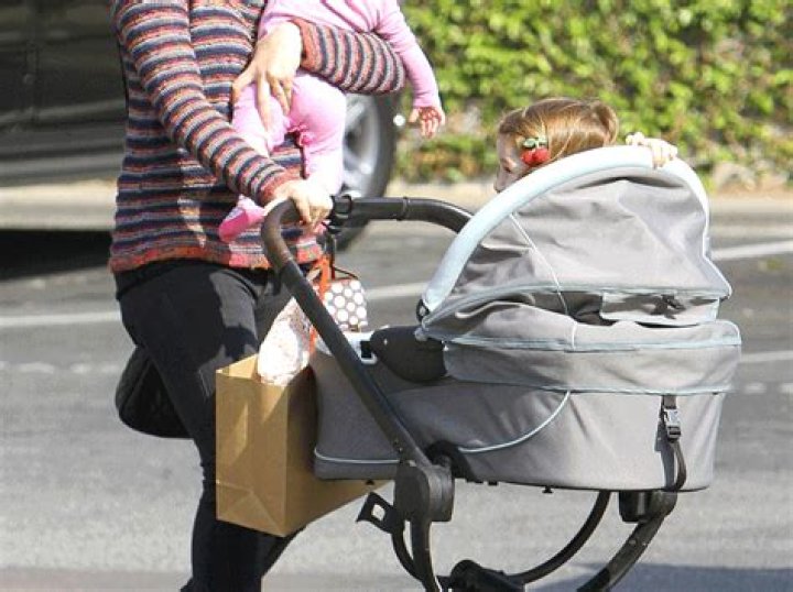 Alyson Hannigan has a baby girl