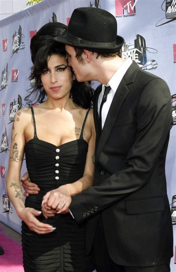 Blake Fielder Civil dated a 17 year-old transsexual that looks like Amy Winehouse