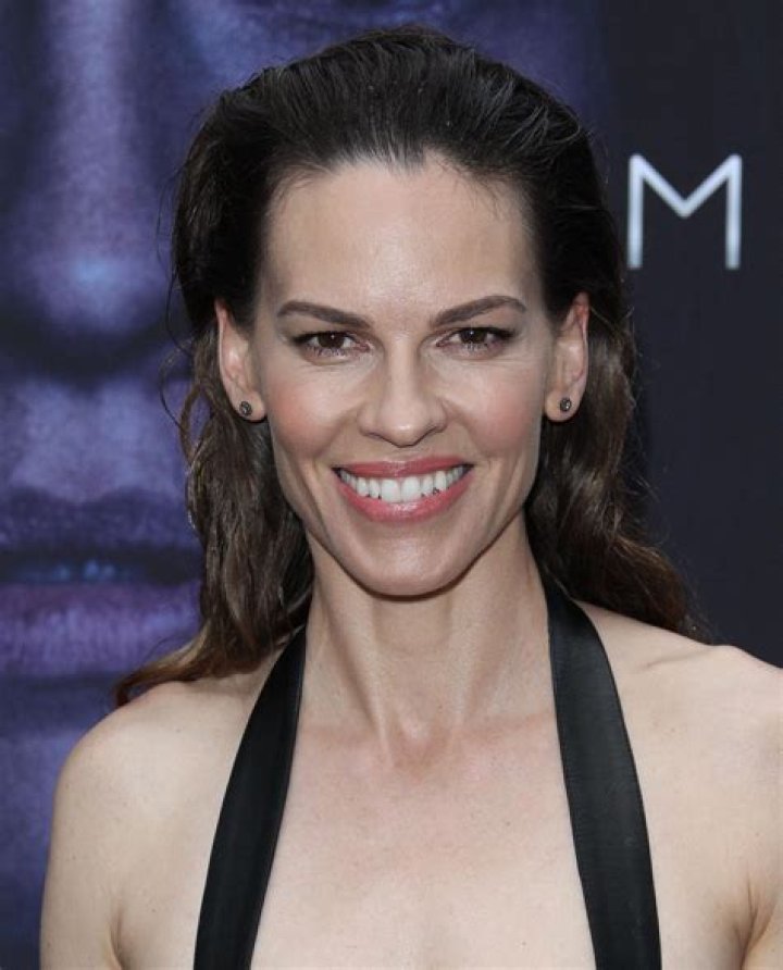 	Hilary Swank on her twins, Aya and Ohm, ‘the sleepless nights are hard’	