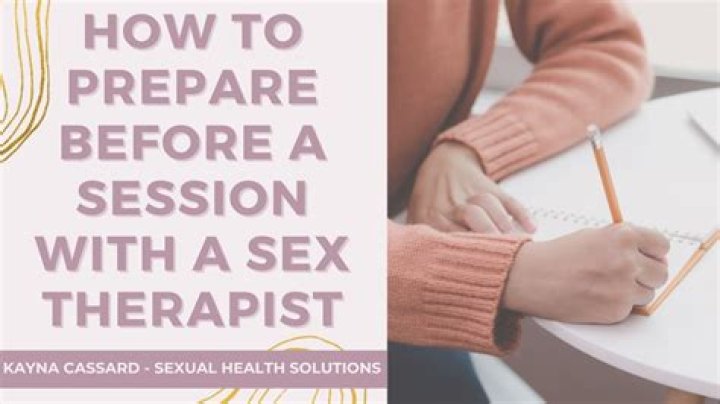 Is Jennifer Garner seeing a sex therapist?