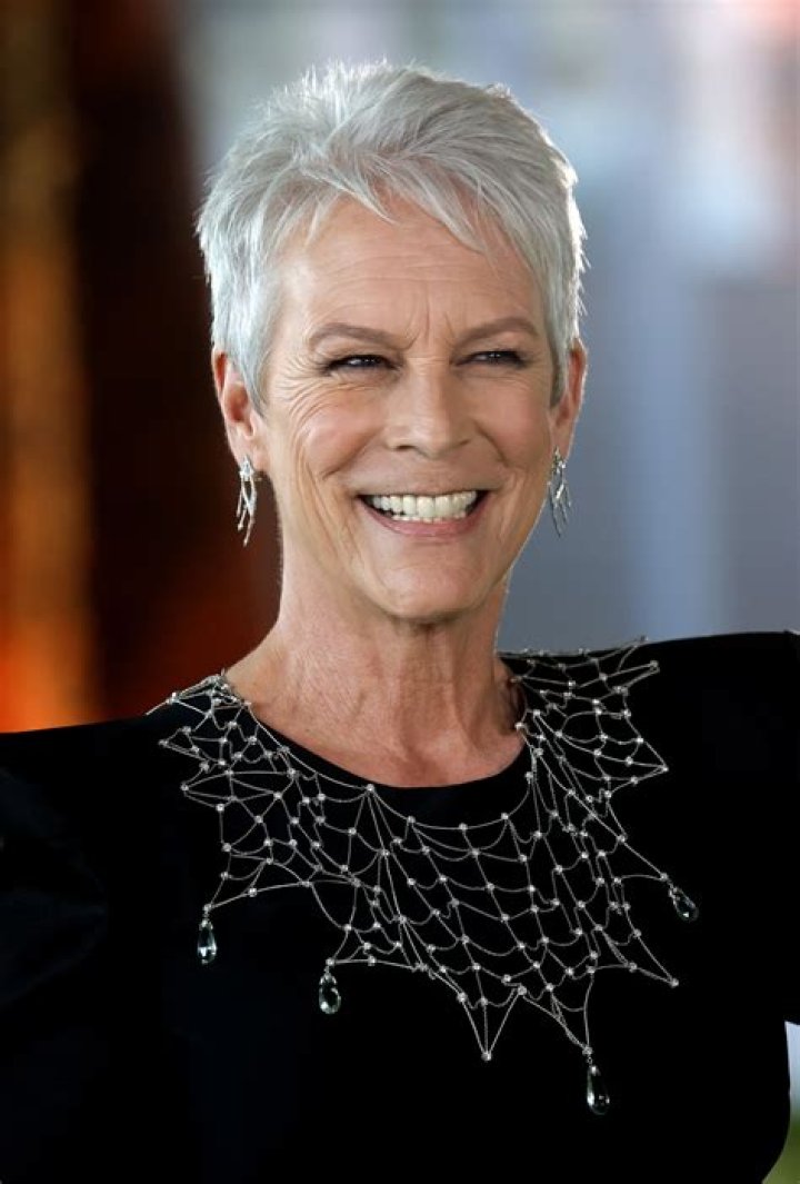 bitchy | jamie lee curtis
