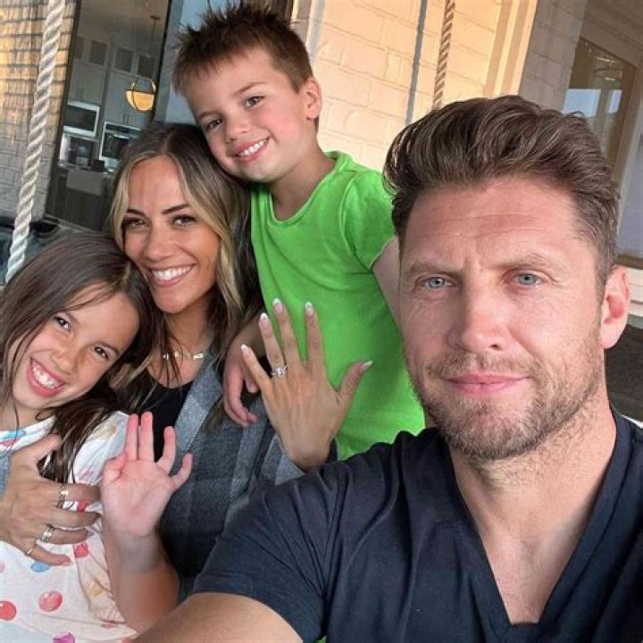 Jana Kramer and Jay Cutler went on a date: makes sense?
