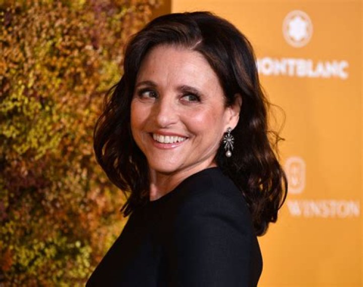 Julia Louis Dreyfus: Paparazzi tried to photograph me ill, but I posted my own photos