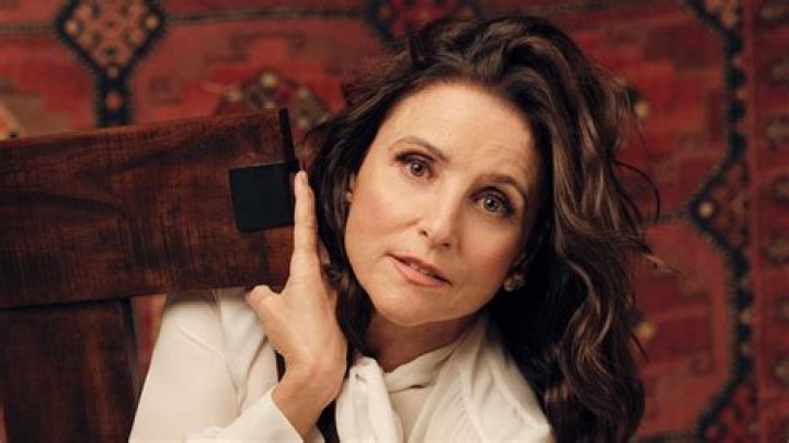 Julia Louis Dreyfus was very surprised at the coed naked saunas in Austria