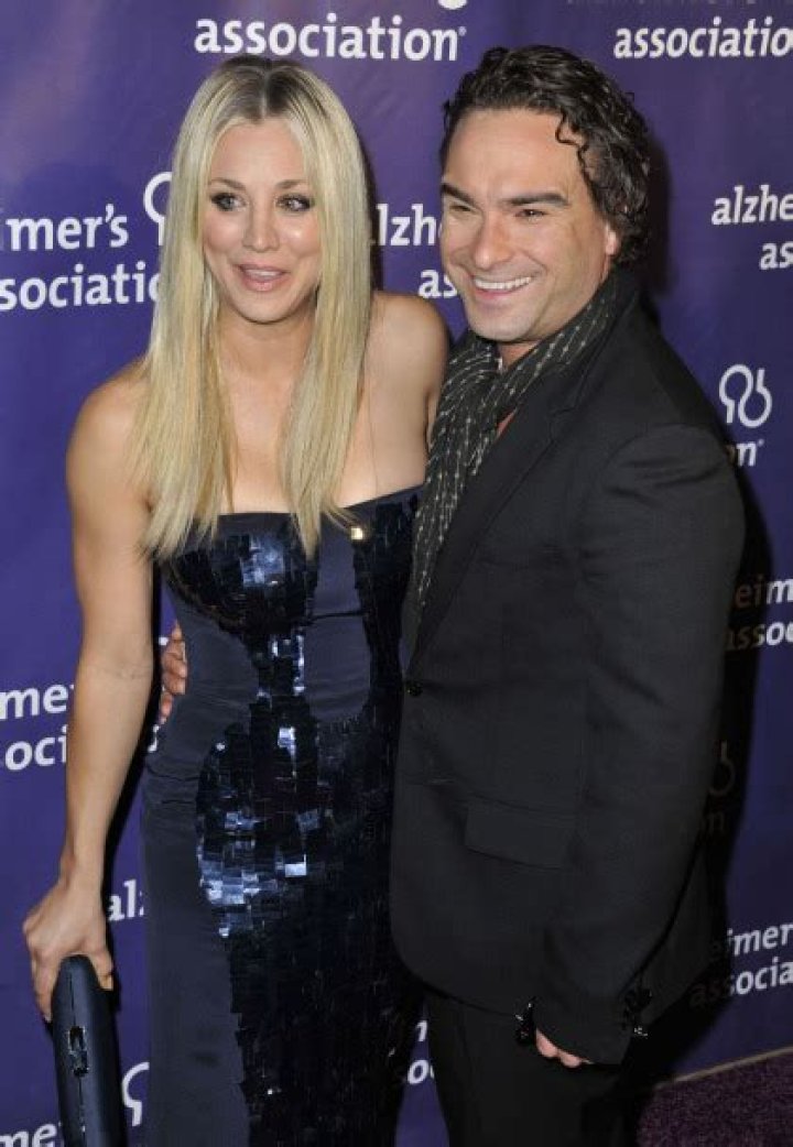 Kaley Cuoco & Johnny Galecki know when they fell for each other on ‘Big Bang Theory’