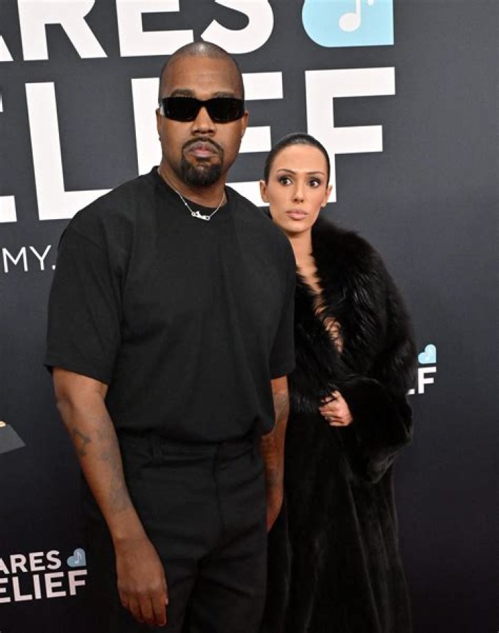 Kanye West & Bianca Censori really are legally married, poor Bianca