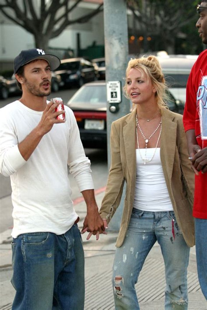 	Kevin Federline wishes Britney Spears a ‘healthy & happy pregnancy’	