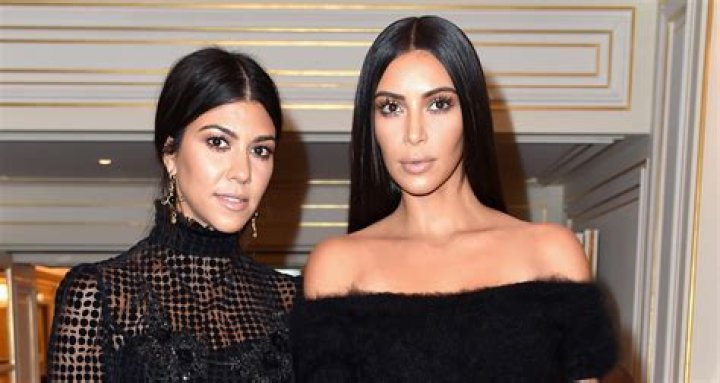 Kim & Kourtney Kardashian had another huge fight: whose side are you on?