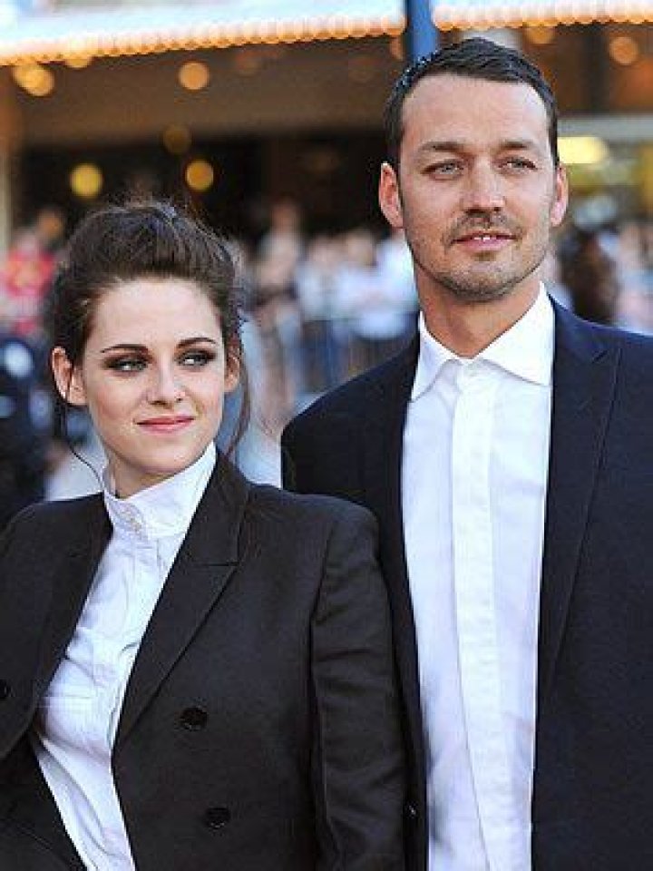 Kristen Stewart cheated on Sparkles with her SWATH director, Rupert Sanders
