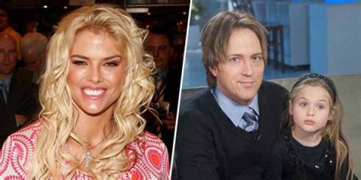 Larry Birkhead buys Anna Nicole’s old lingerie for daughter Dannielynn