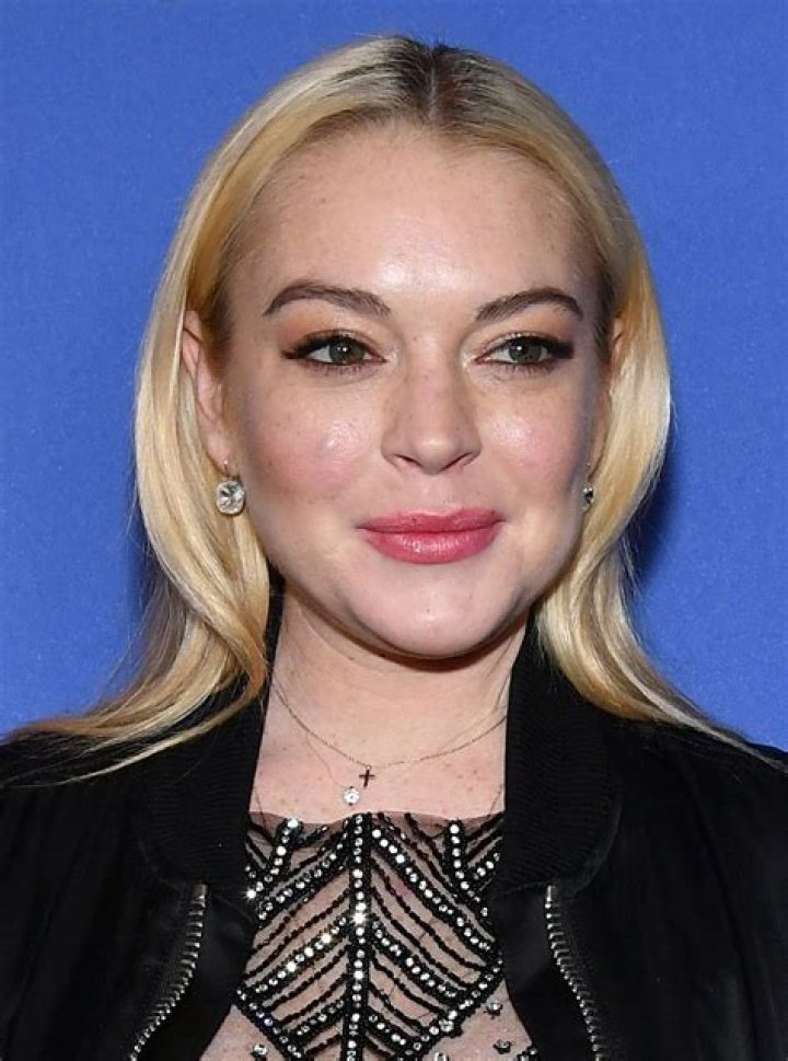 Lindsay Lohan is looking super skinny again