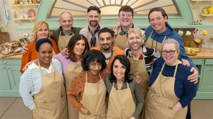 Netflix’s ‘Is it Cake?’ has realistic cake bakers competing to fool celebrity judges