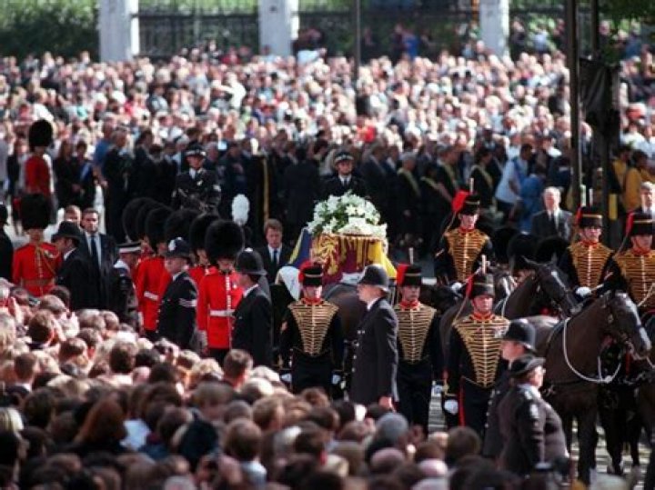 Princess Diana’s funeral had higher British TV ratings than QEII’s funeral