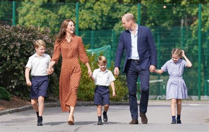 Princess Kate ‘has returned home to Windsor’ & ‘she is making good progress’