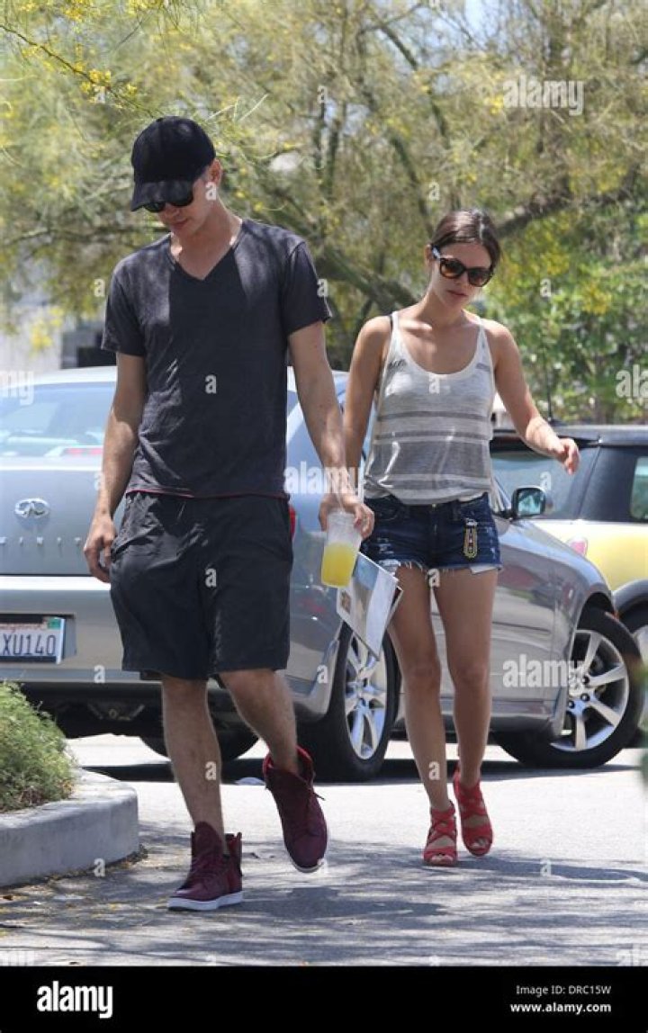 bitchy | Rachel Bilson and boyfriend Hayden Christensen