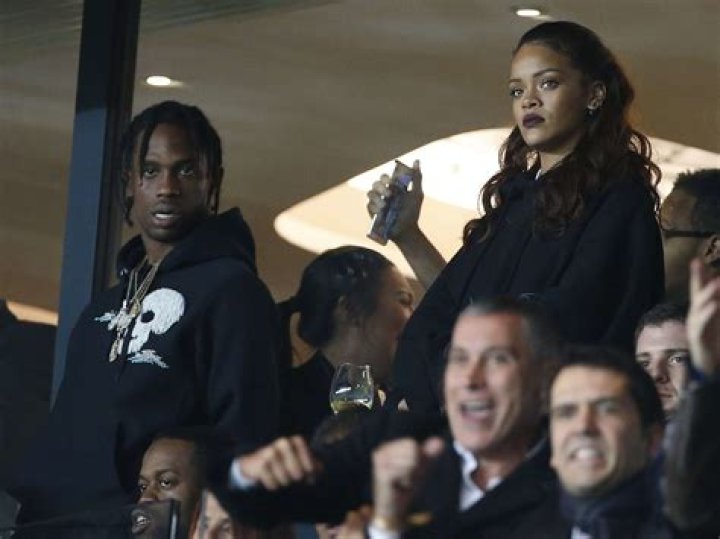 Rihanna and Travis Scott had a public makeout session & are officially dating