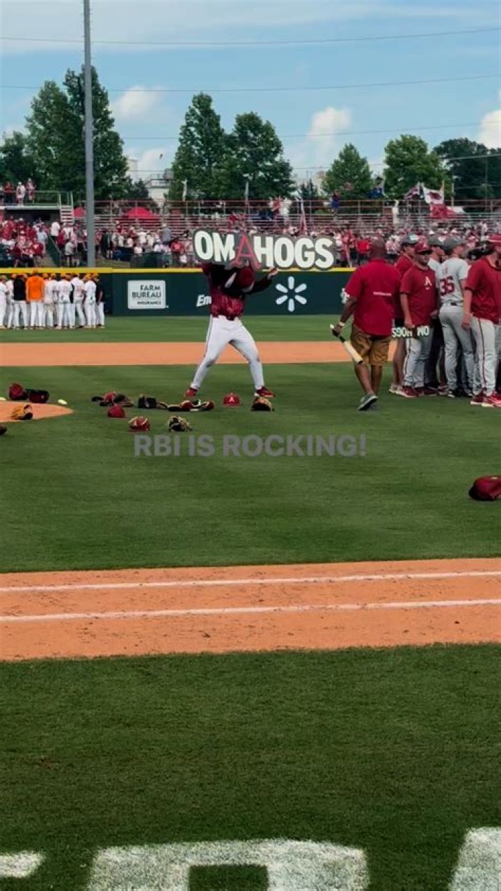 Shaq says daughters can live with him after they’re 18 but sons get kicked out